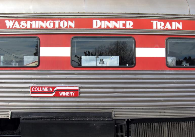 Side view of dinner train
